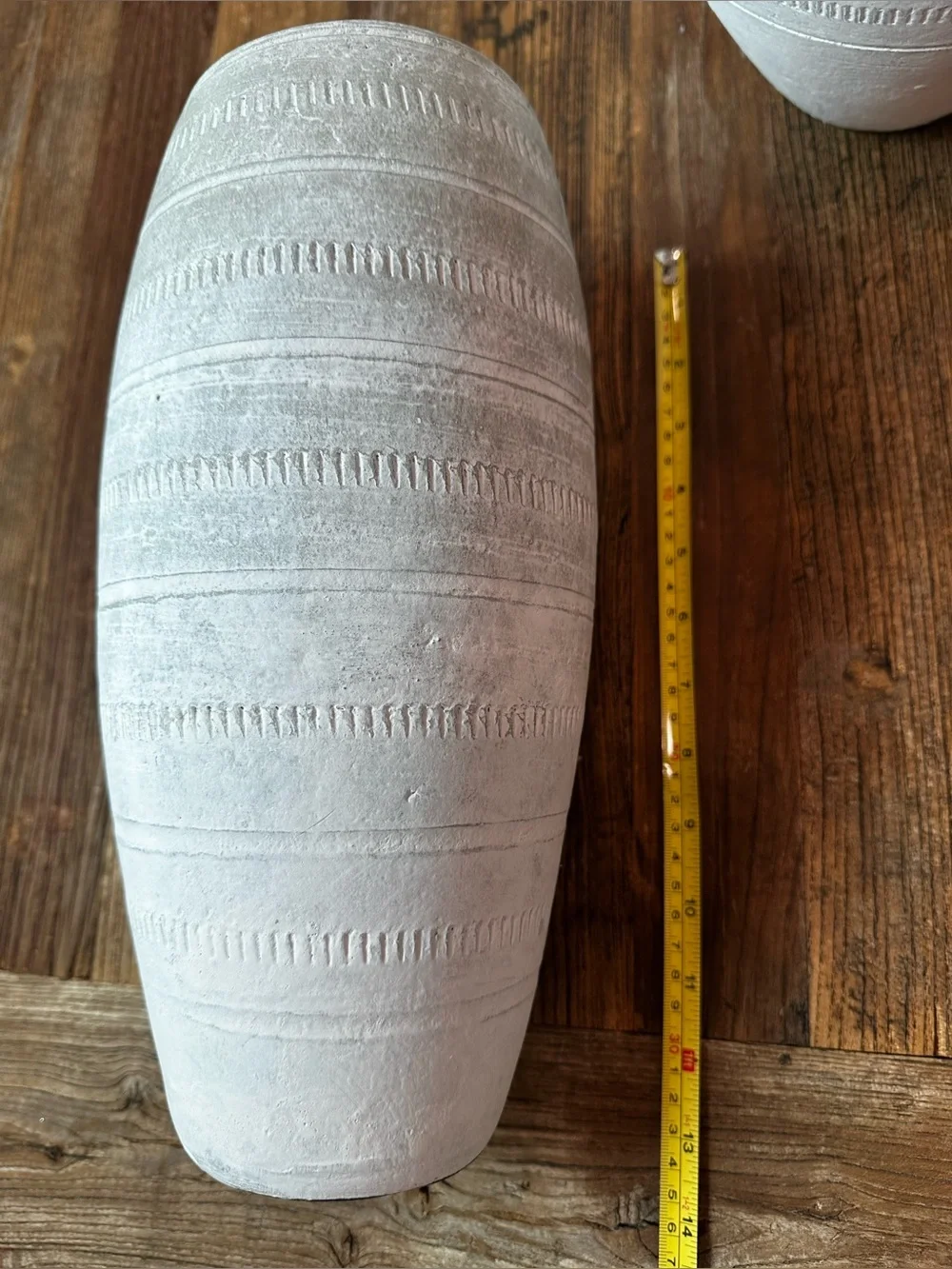 Neutral Textured Ceramic Vase - White